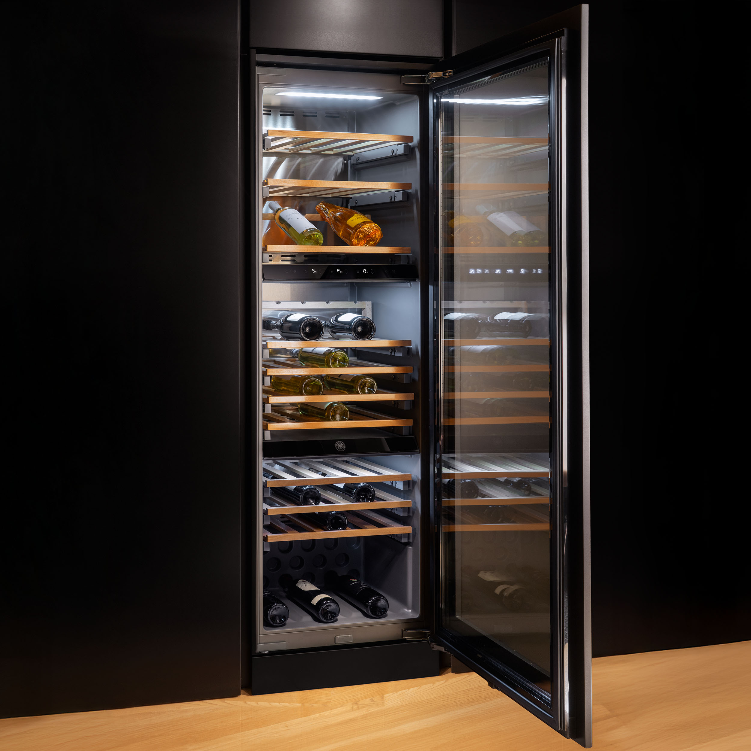 ΣΥΝΤΗΡΗΤΗΣ ΚΡΑΣΙΩΝ BERTAZZONI RWC177B4TPNP | ΕΝΤΟΙΧΙΖΟΜΕΝΗ ΣΤΗΛΗ ΣΥΝΤΗΡΗΣΗΣ ΚΡΑΣΙΩΝ 3